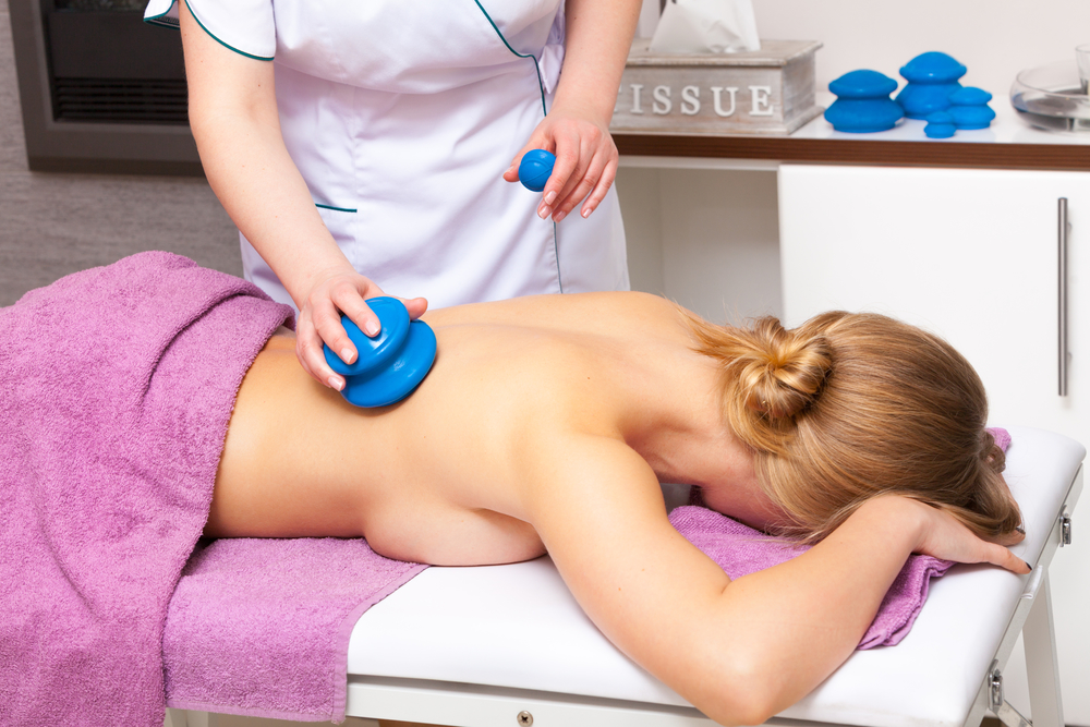 Что такое вакуумный лимфодренажный массаж? Кому он будет полезен? Профессиональный вакуумный лимфодренажный массаж в Москве.
